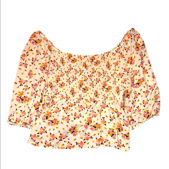 Floral Cinch Top - Picture 2 of 5